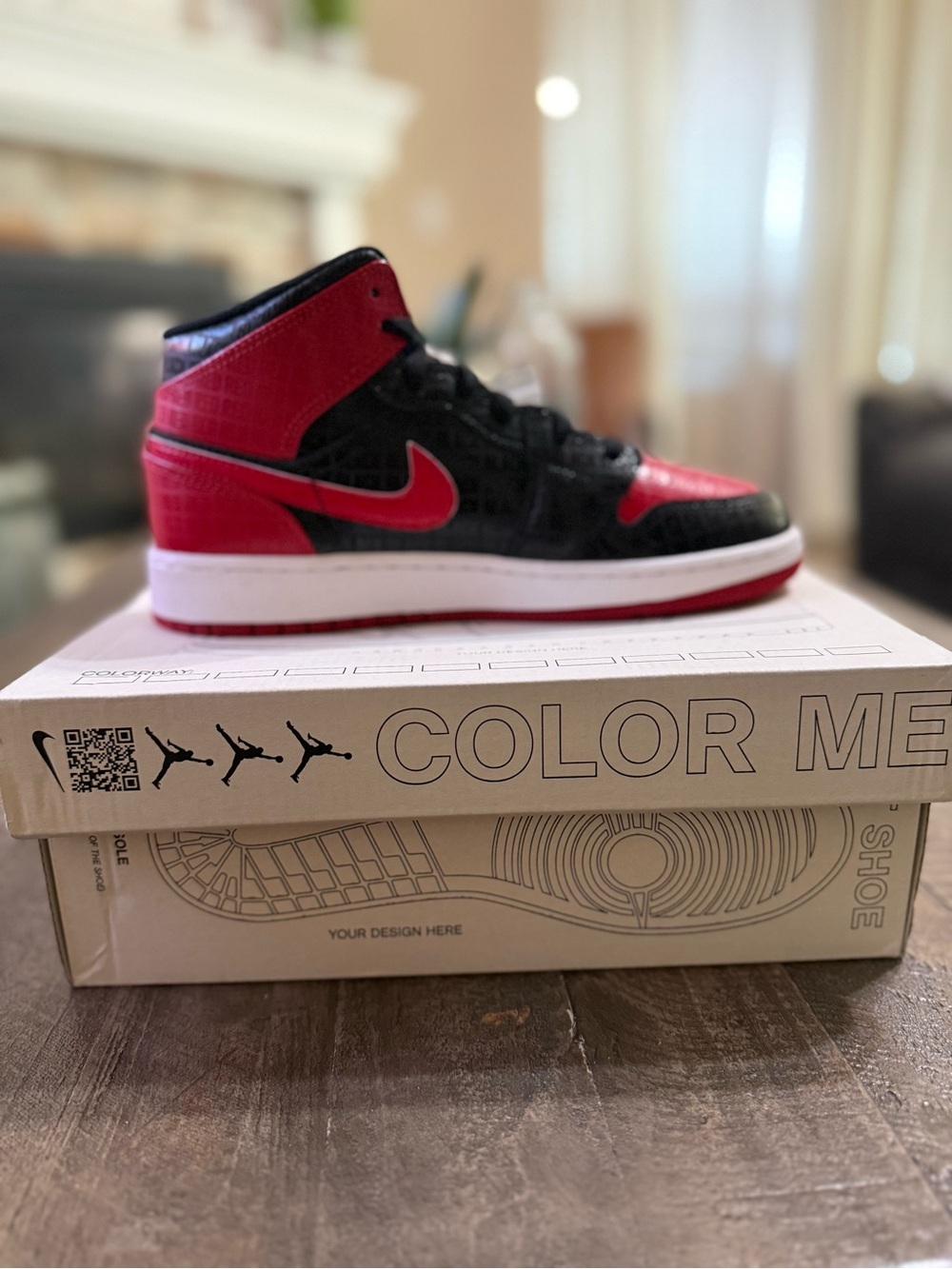Nike Air Jordan 1 Mid Black and Red High-Top - Picture 2 of 5